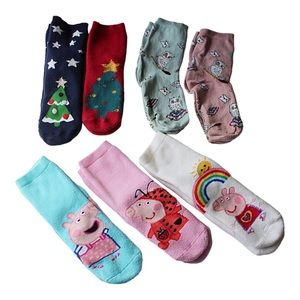 H&M 7-pair Harry Potter & Terry Socks Bundle. Shoe Size 13 - 1.5